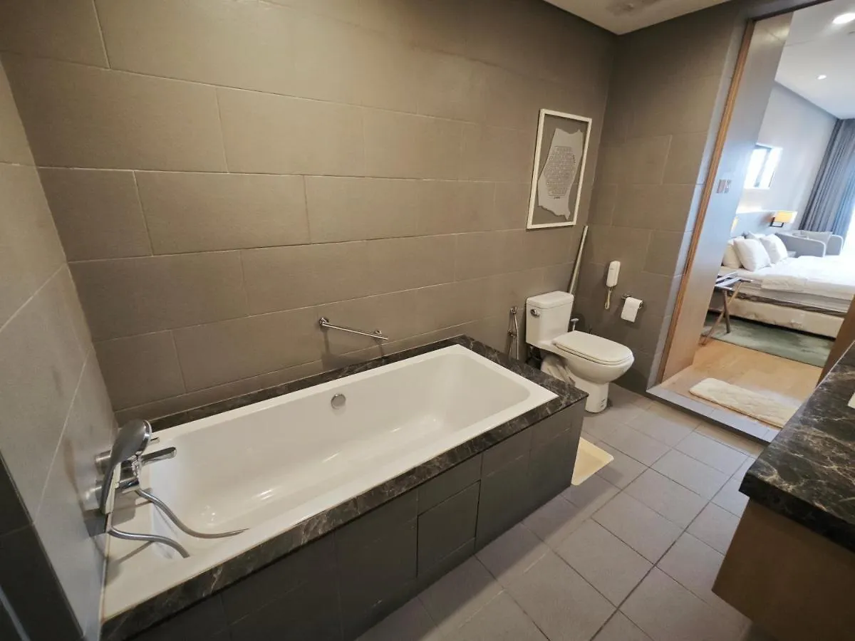188 Suites Jalan Cendana, Klcc By Idealhub クアラルンプール アパート